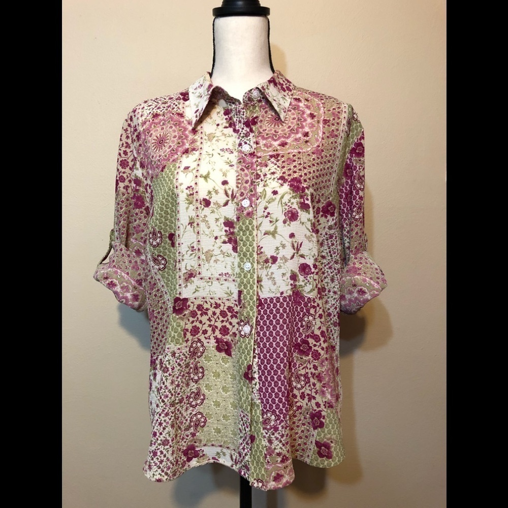 3/$25 Sale🎈Emma James floral vintage button down shirt , size 16